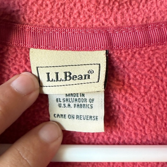 L.L. Bean Women's Pink Fleece Jacket - Picture 5 of 5
